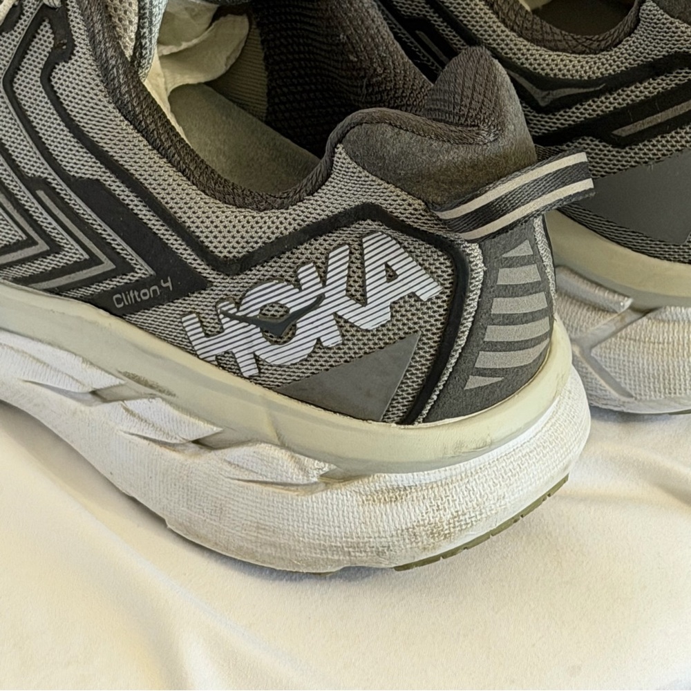 Hoka Clifton 4 Men’s Size 12 Max Cushion Running Shoes Gray - Picture 6 of 10
